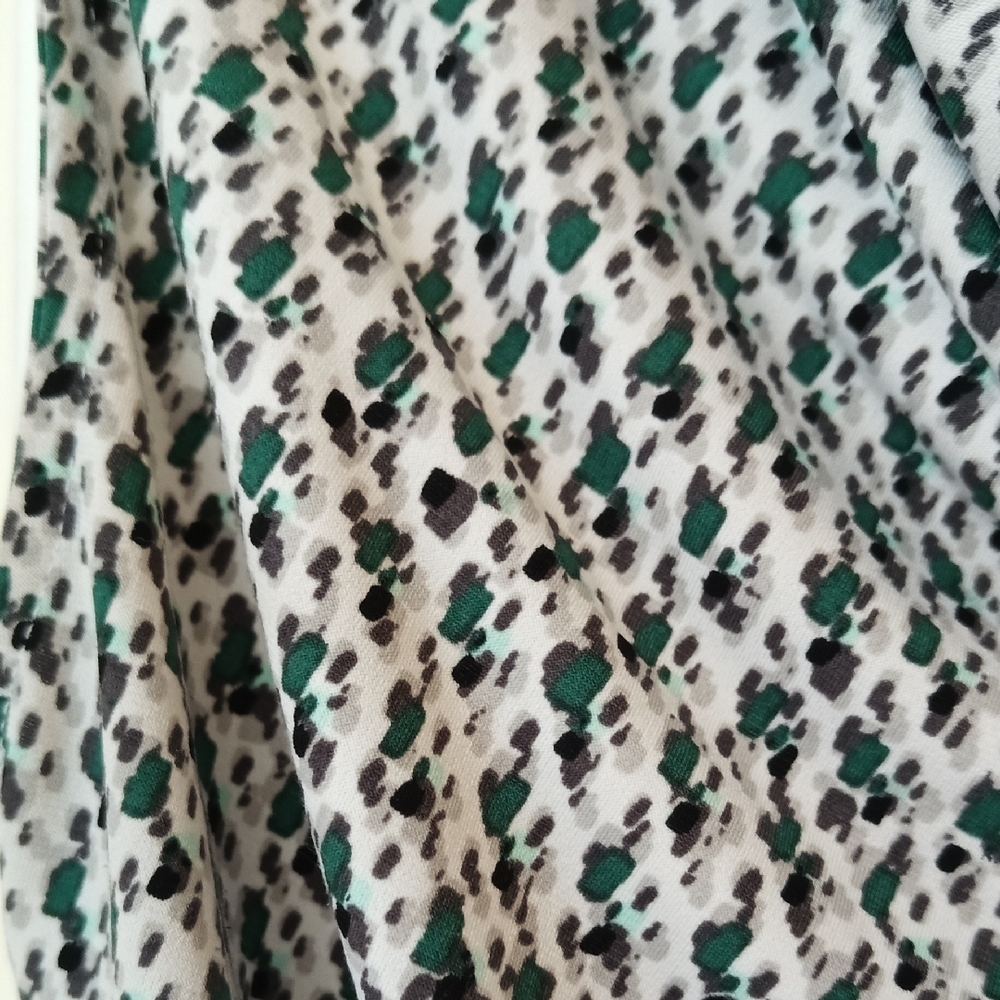 New York & Company Green and Black Patterned Top XS - Picture 4 of 6